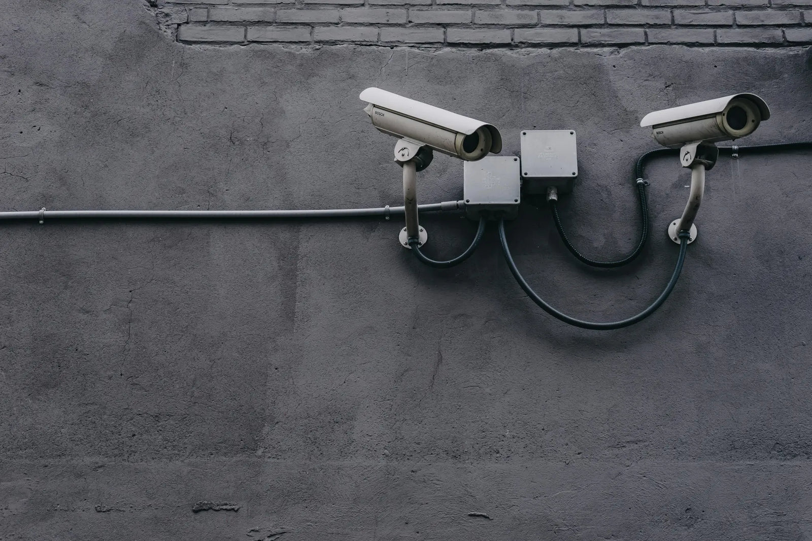 Are Wired Security Cameras Better Than Wireless Cameras?